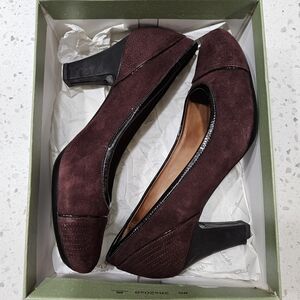 Clarks Dark Burgundy Suede Heels